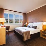 Charles Hotel 3*