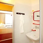 Hotel Charles 3*