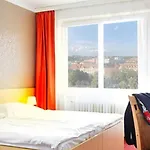Hotel Charles