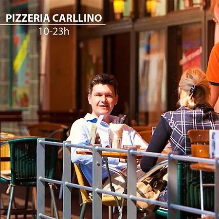 Charles Ξενοδοχείο