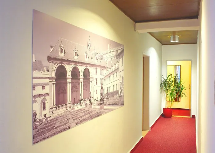 Charles Hotel 3*